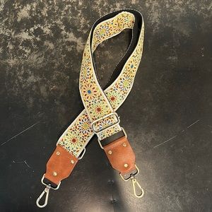 Adjustable Guitar Style Bag Strap from New Vintage